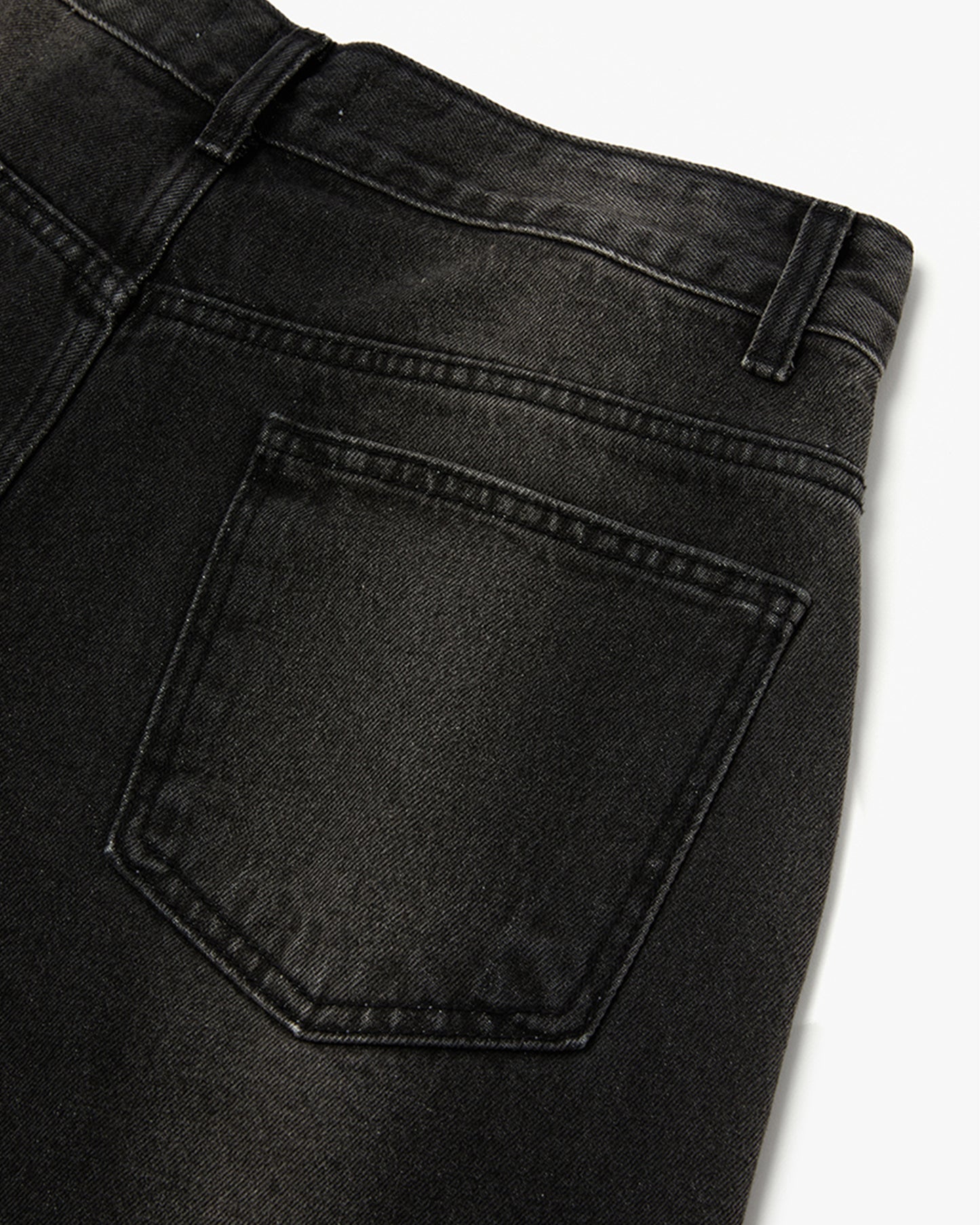 “COFWI” VERTICAL WASHED DENIM SHORTS / BLACK